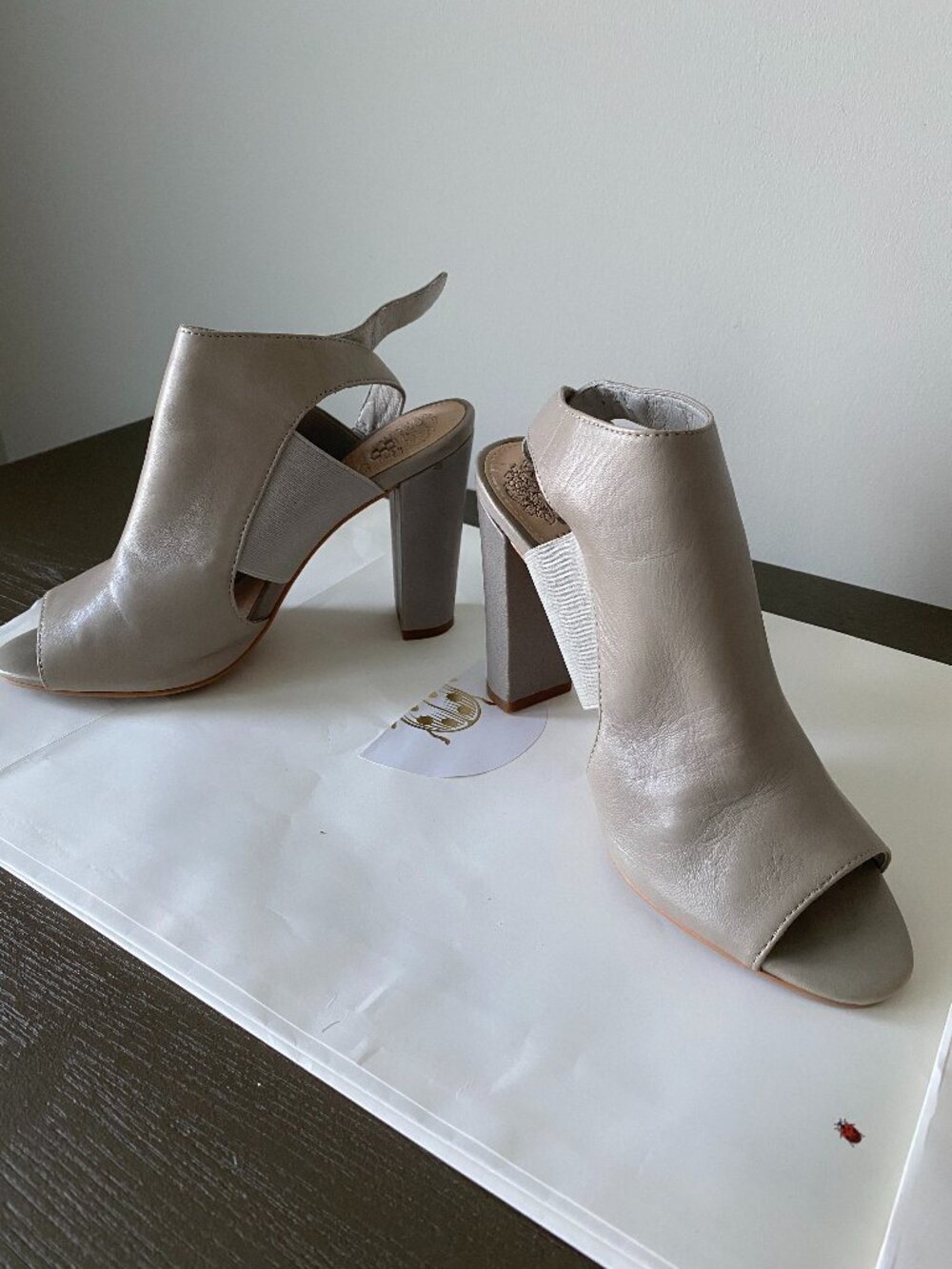 Vince Camuto Slingback Peep-Toe Heels – Size 7.5